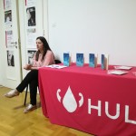 Pročitajte više o članku U PROSTORIJAMA HULL-a PREDSTAVLJENA KNJIGA “HEROJI PO ŠIFRAMA”